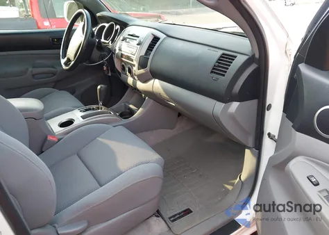 2009 Toyota Tacoma Base V6 from USA, damaged, VIN 3TMLU42N79M027367